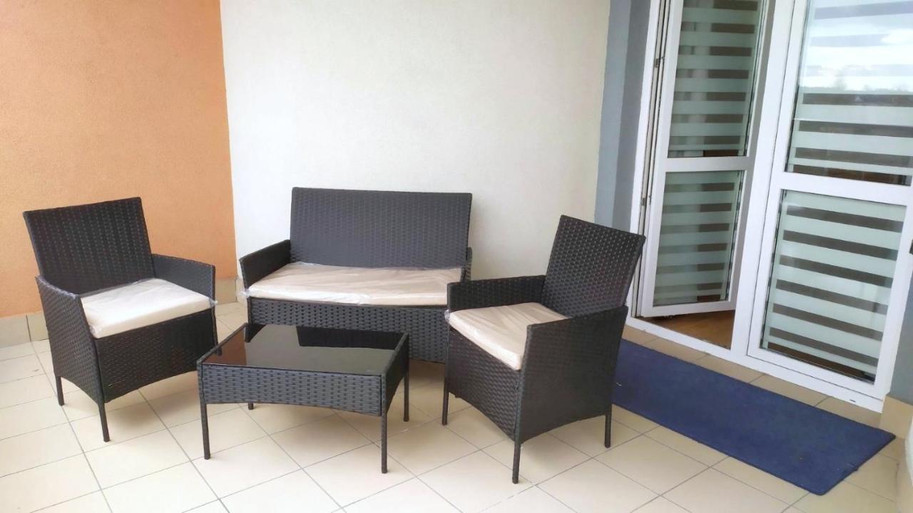 Maroks Zolwia Apartment Warschau Buitenkant foto